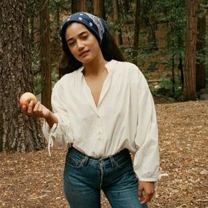 ISO Doen O’Keeffe top, XS in salt